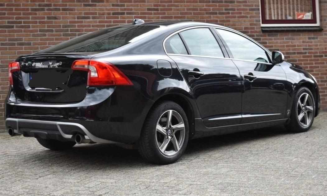 volvo-s60-d2-1-6-2014-diesel-1600cc