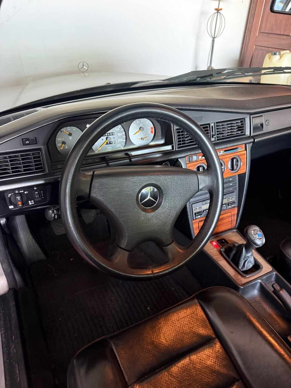 mercedes-benz-190-e-1-8-1992-gasolina-1737cc