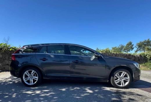 volvo-v60-polestar-d6-plug-in-hybrid-2-4-awd-2013-diesel-2400cc