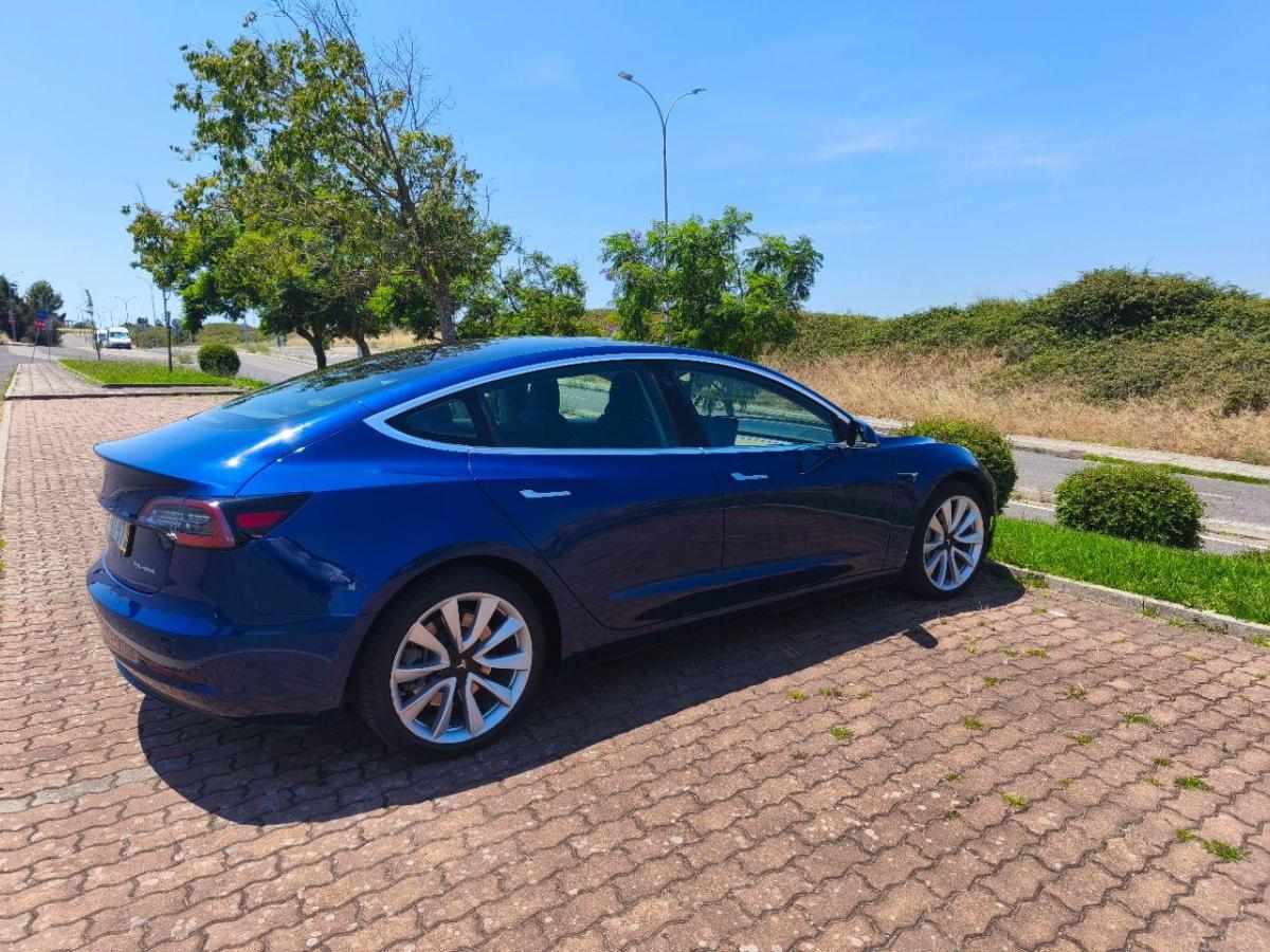 tesla-model-3-performance-2019-eletrico