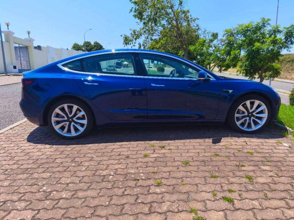tesla-model-3-performance-2019-eletrico