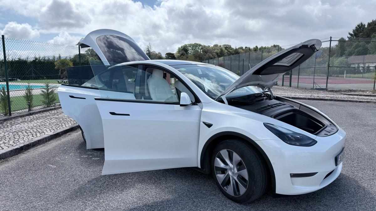 tesla-model-y-long-range-awd-2022-eletrico