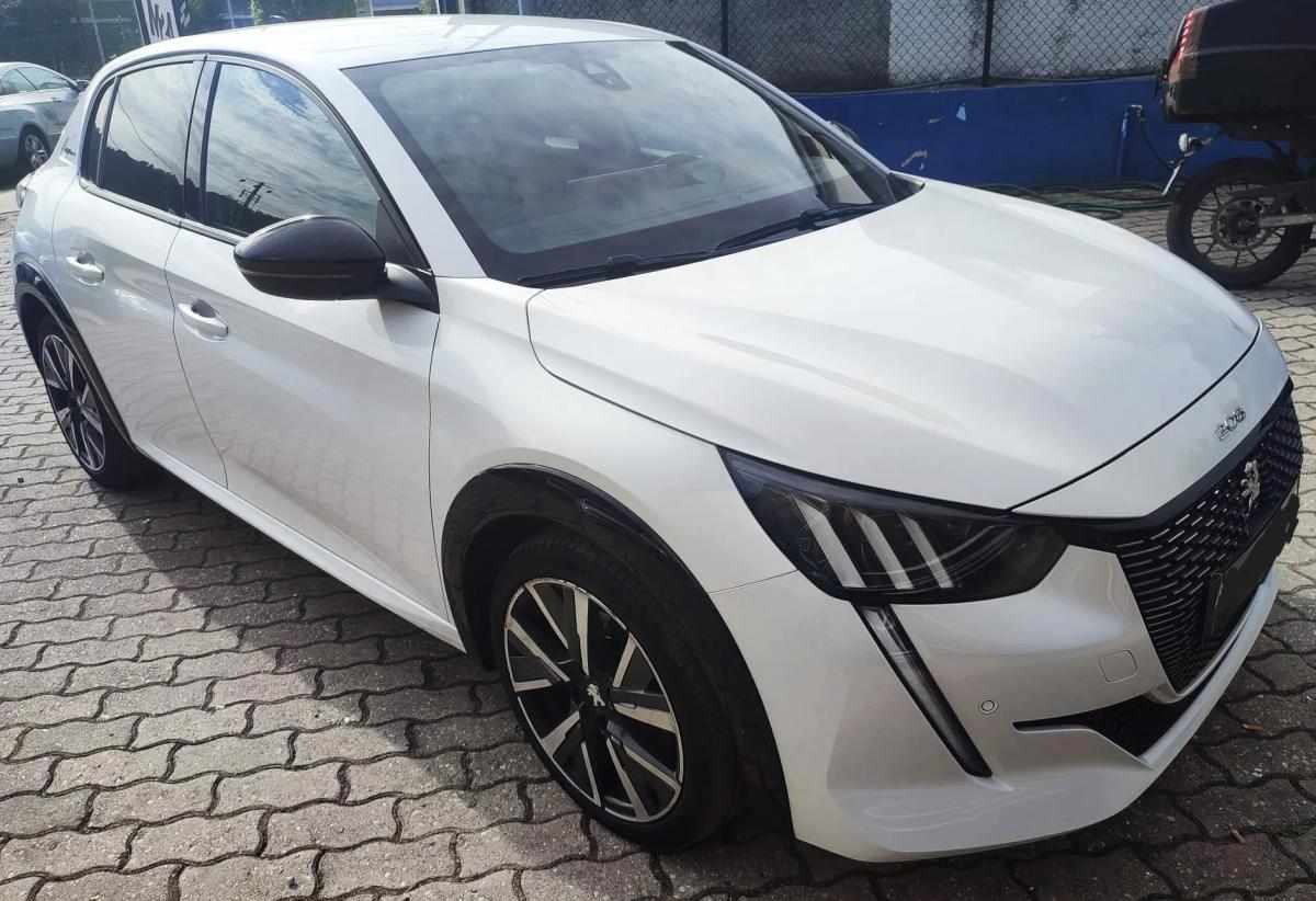 peugeot-208-1-5-bluehdi-2020-diesel-1499cc