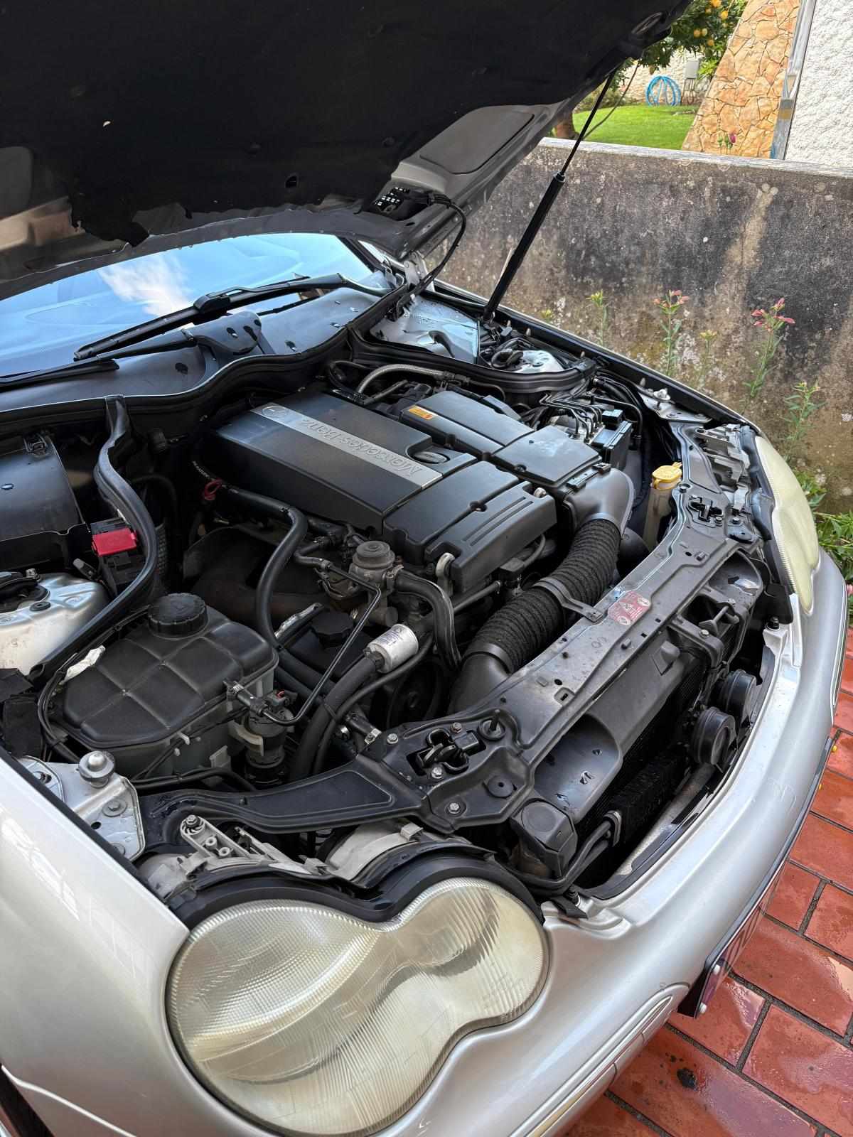 mercedes-benz-classe-c-c-200-kompressor-2002-gasolina-1796cc