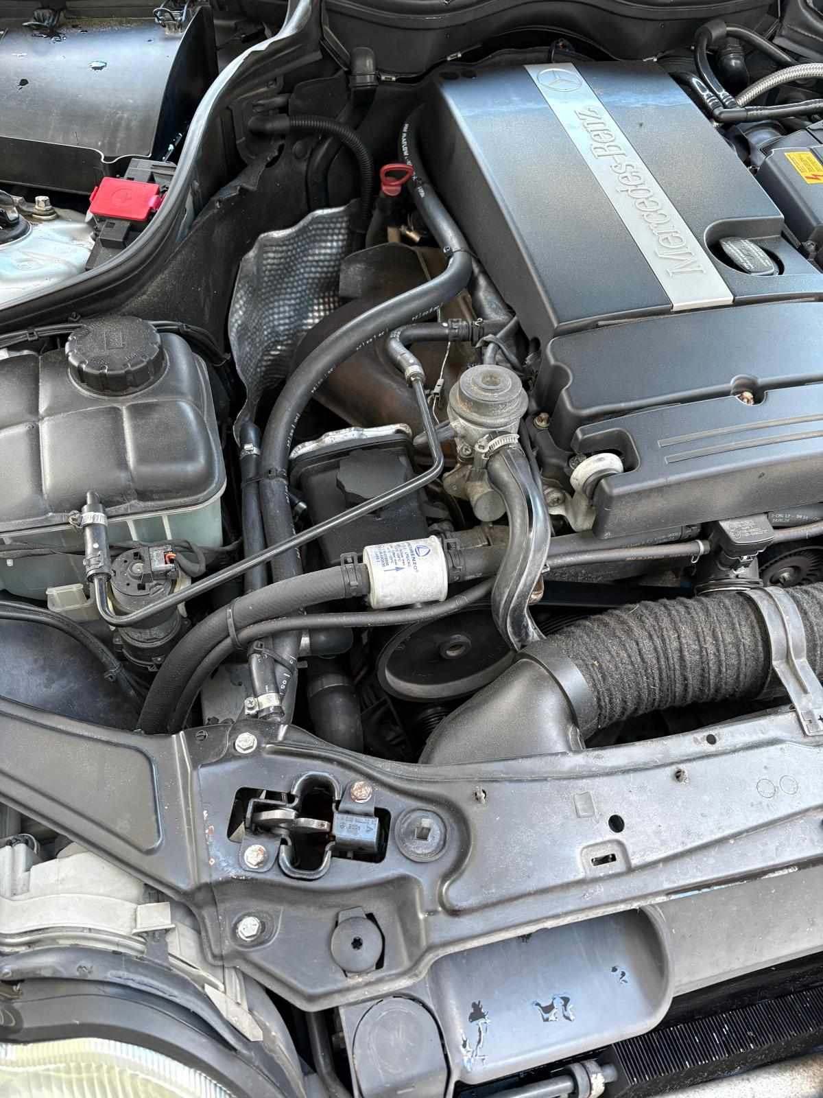 mercedes-benz-classe-c-c-200-kompressor-2002-gasolina-1796cc
