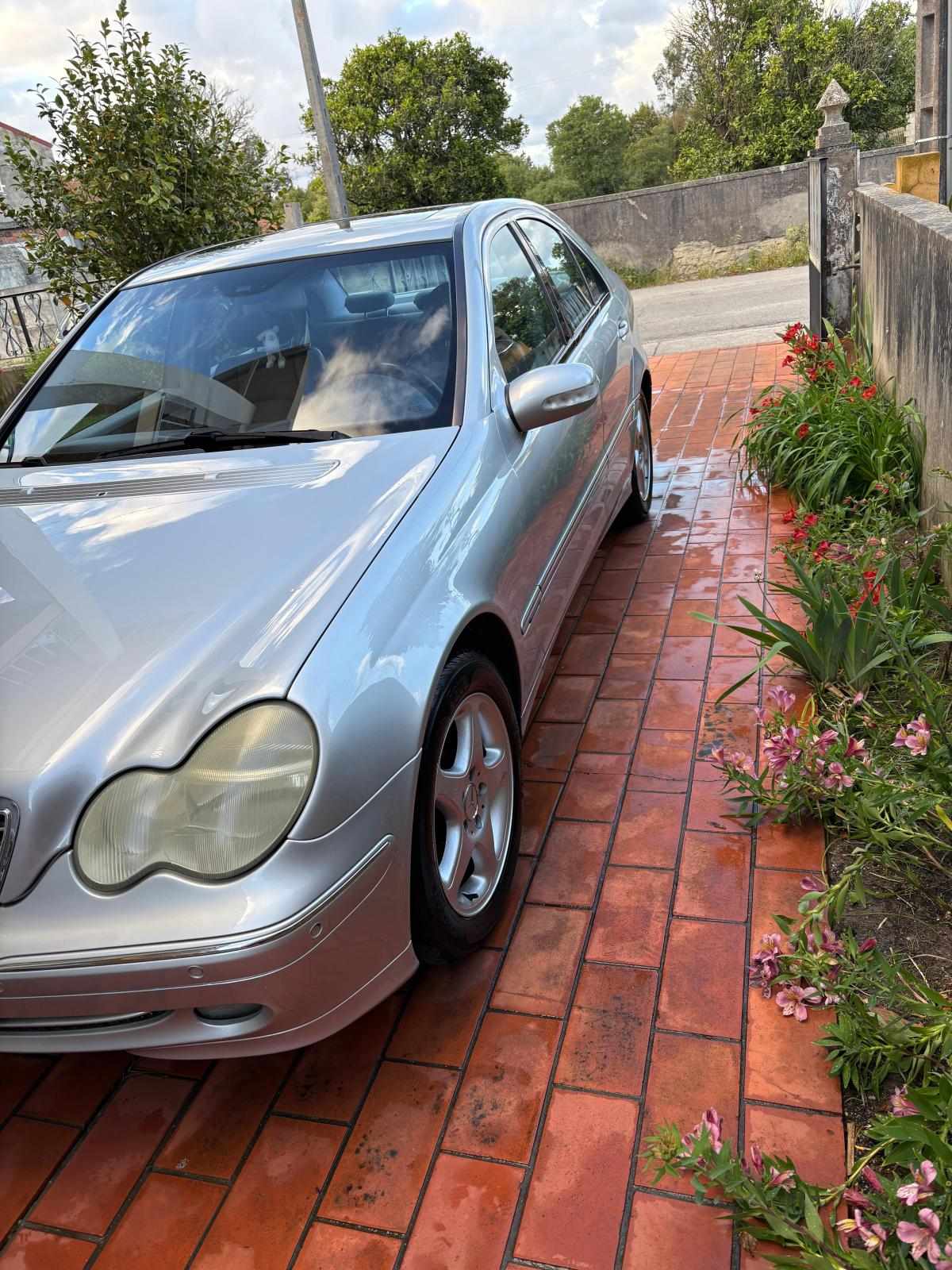 mercedes-benz-classe-c-c-200-kompressor-2002-gasolina-1796cc