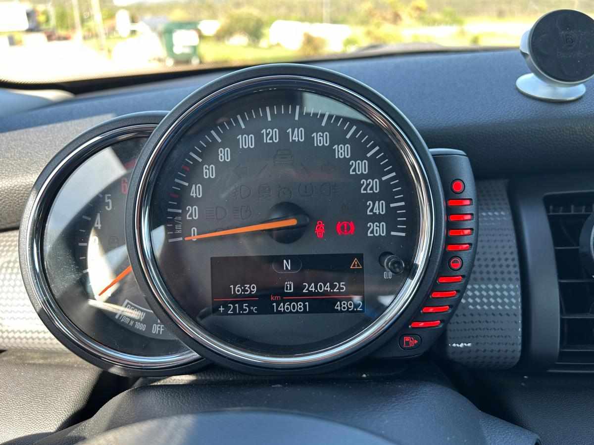 mini-cooper-d-1-6-d-2015-diesel-1496cc