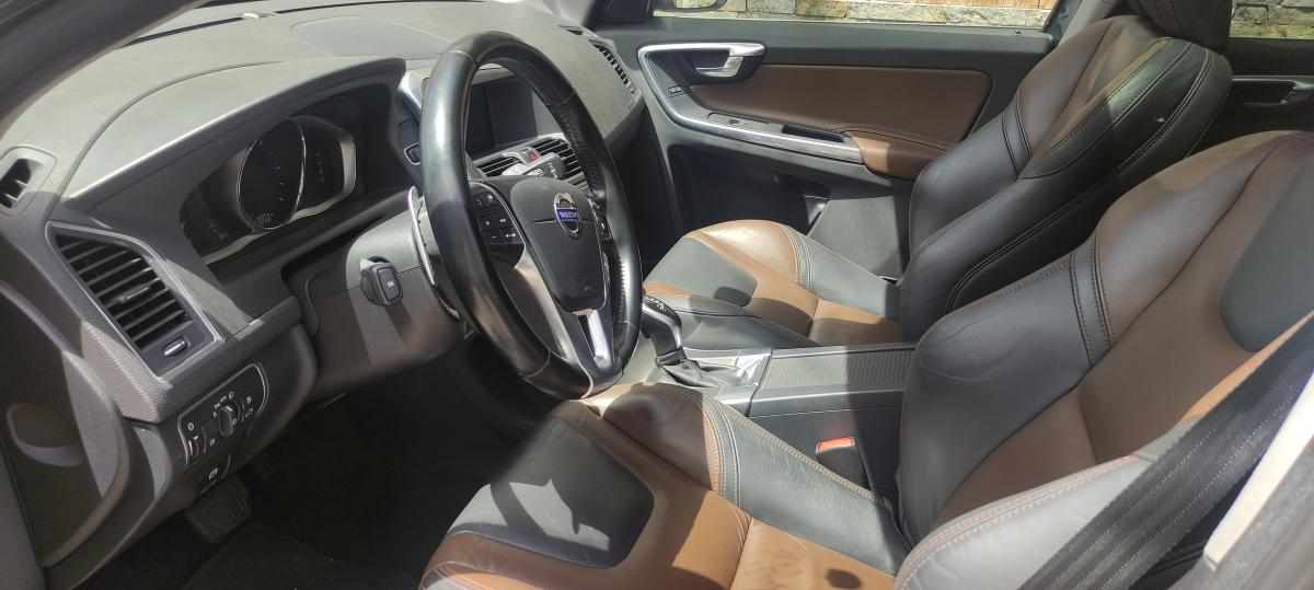 volvo-xc60-d4-2-4-awd-2014-diesel-2400cc