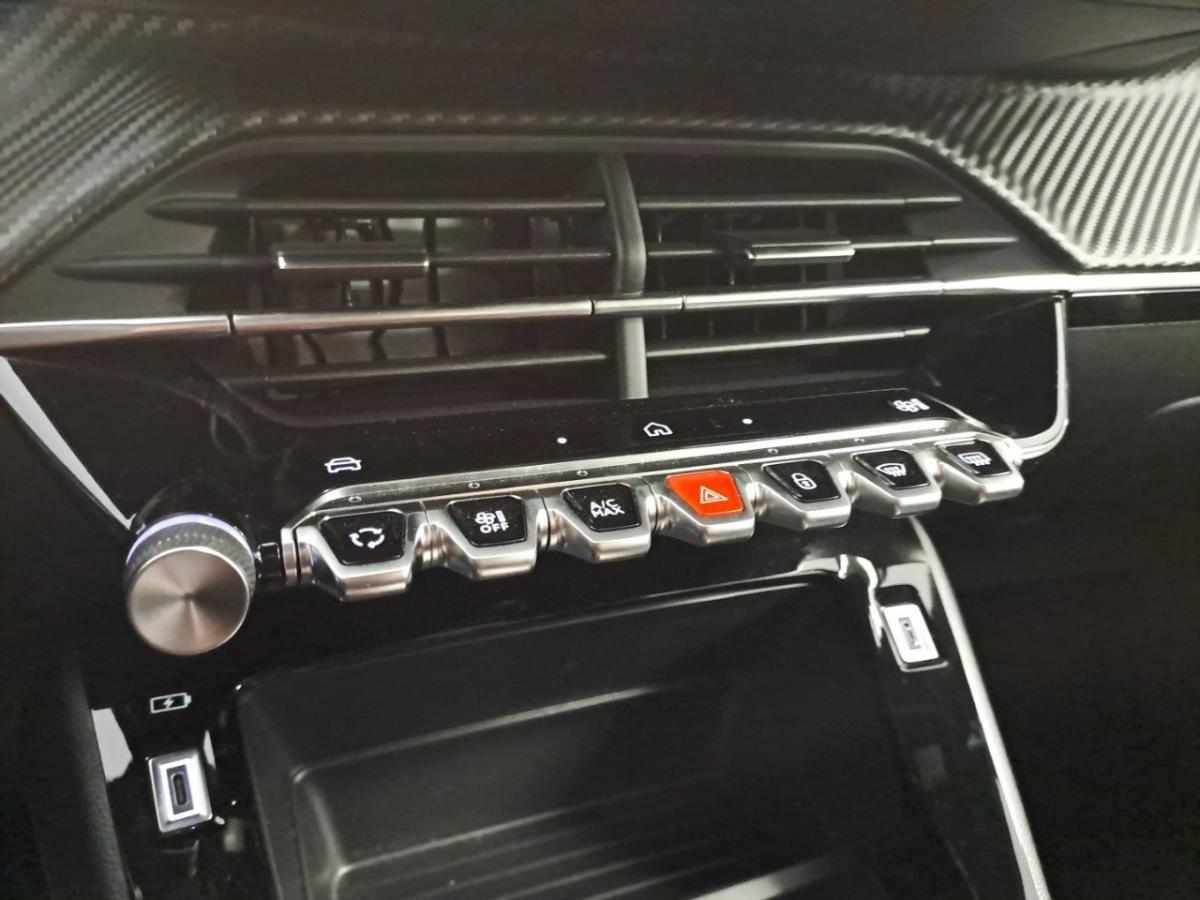 peugeot-2008-e-2008-2023-eletrico