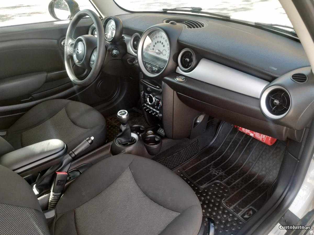 mini-clubman-d-1-6-2014-diesel-1598cc