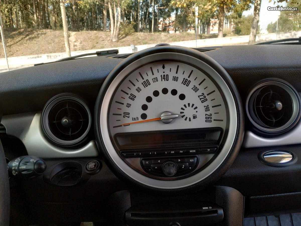 mini-clubman-d-1-6-2014-diesel-1598cc