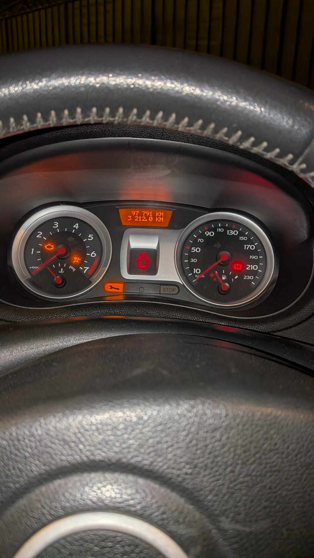 renault-clio-1-2-tce-2008-gasolina-1149cc