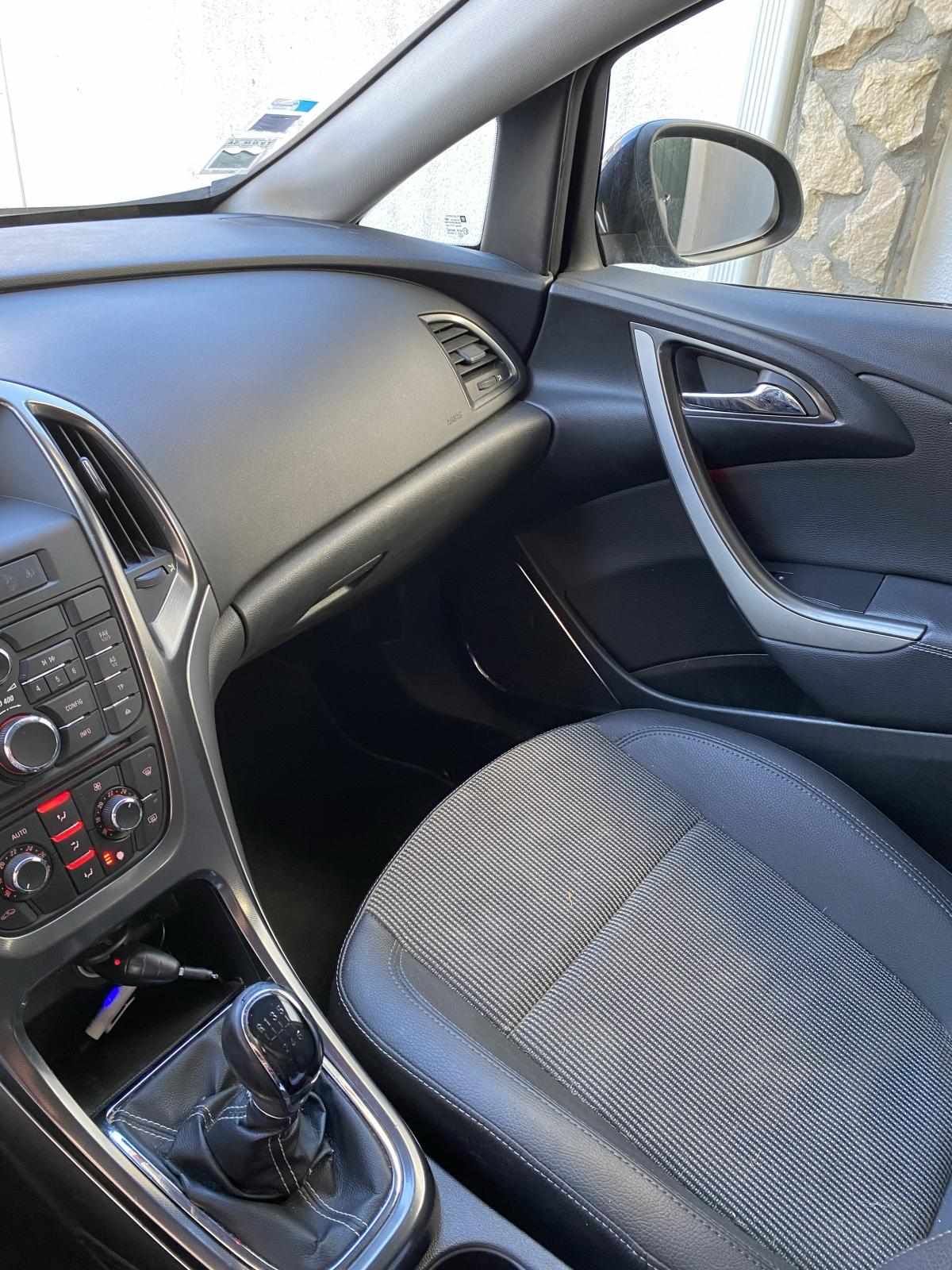 opel-astra-1-7-cdti-2011-diesel-1686cc
