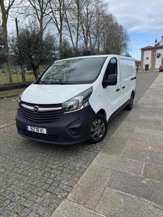 opel-vivaro-1-6-cdti-biturbo-2018-diesel-1598cc