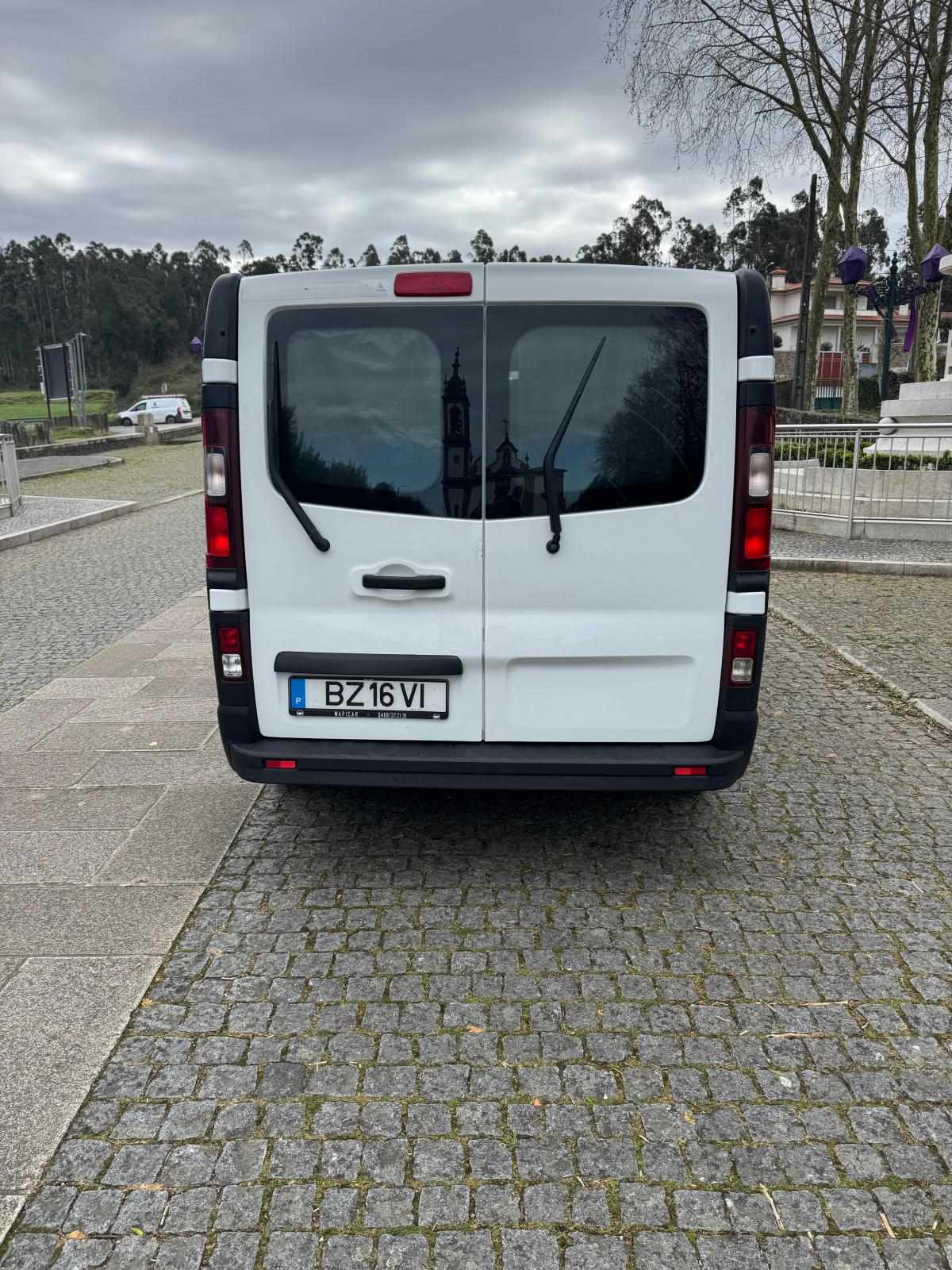 opel-vivaro-1-6-cdti-biturbo-2018-diesel-1598cc