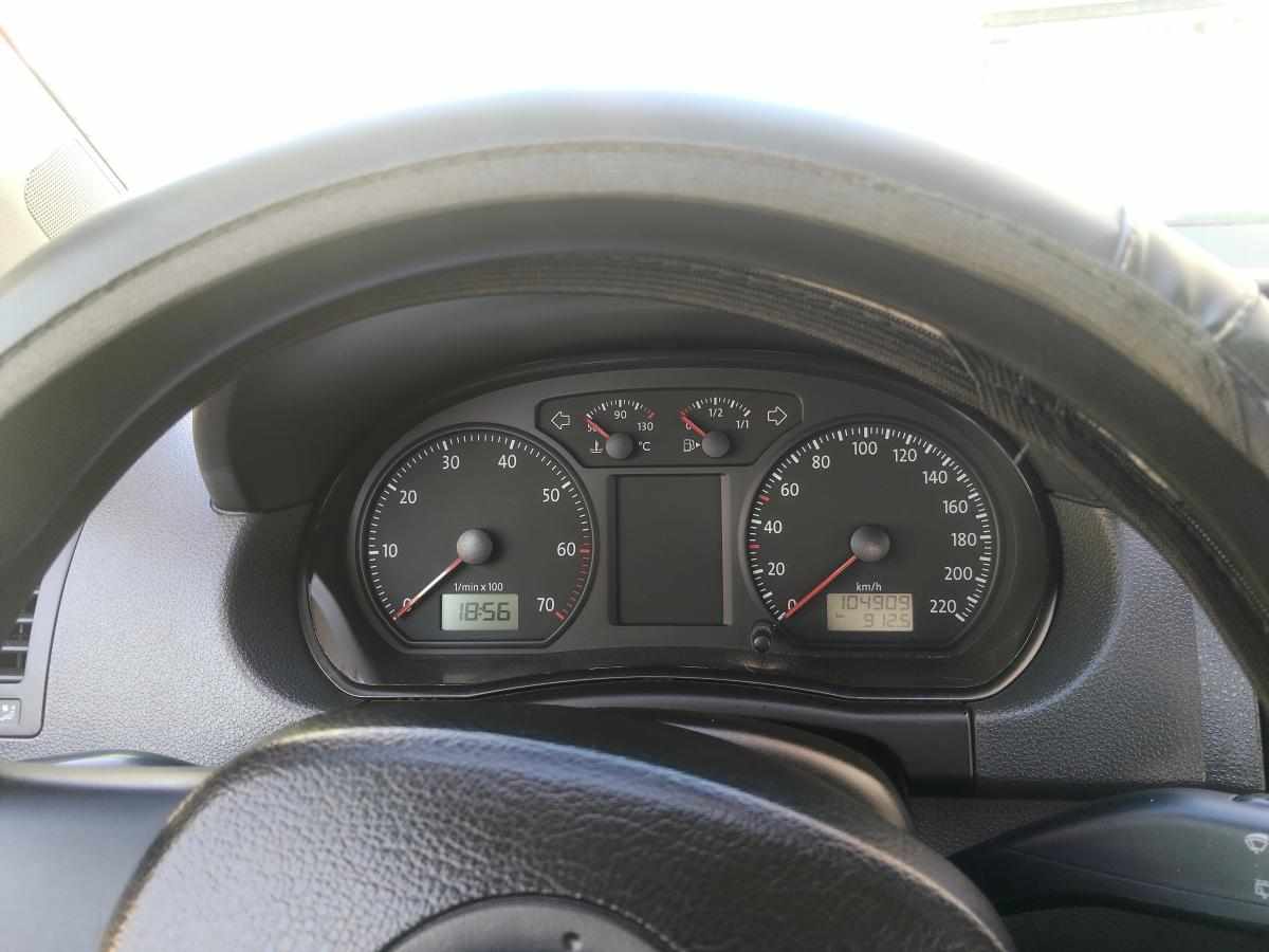 volkswagen-polo-1-2-2005-gasolina-1198cc