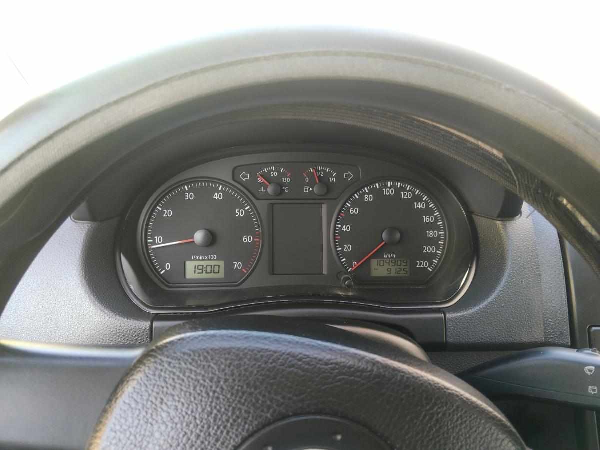 volkswagen-polo-1-2-2005-gasolina-1198cc