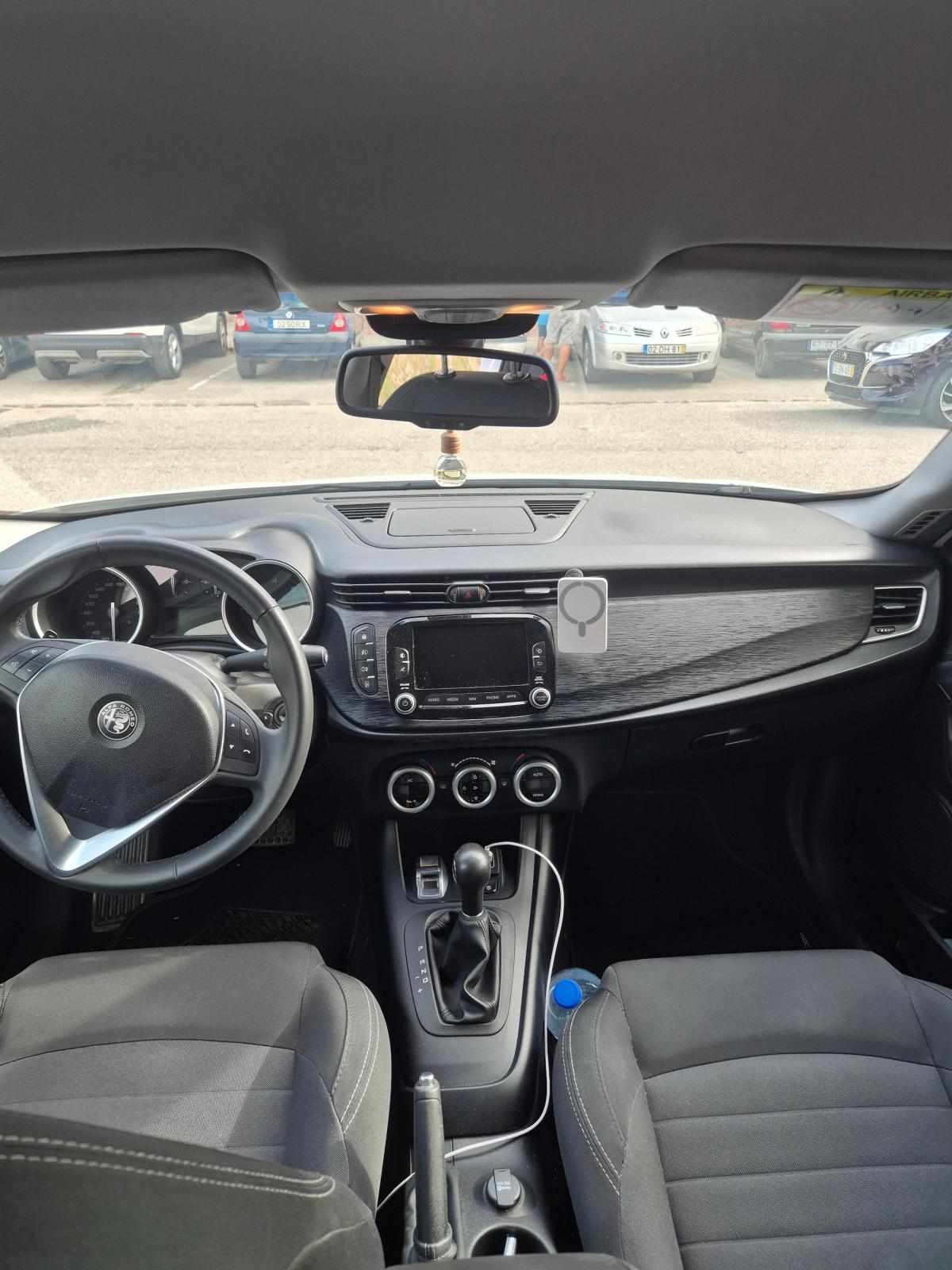 alfa-romeo-giulietta-1-6-jtdm-16v-2018-diesel-1598cc