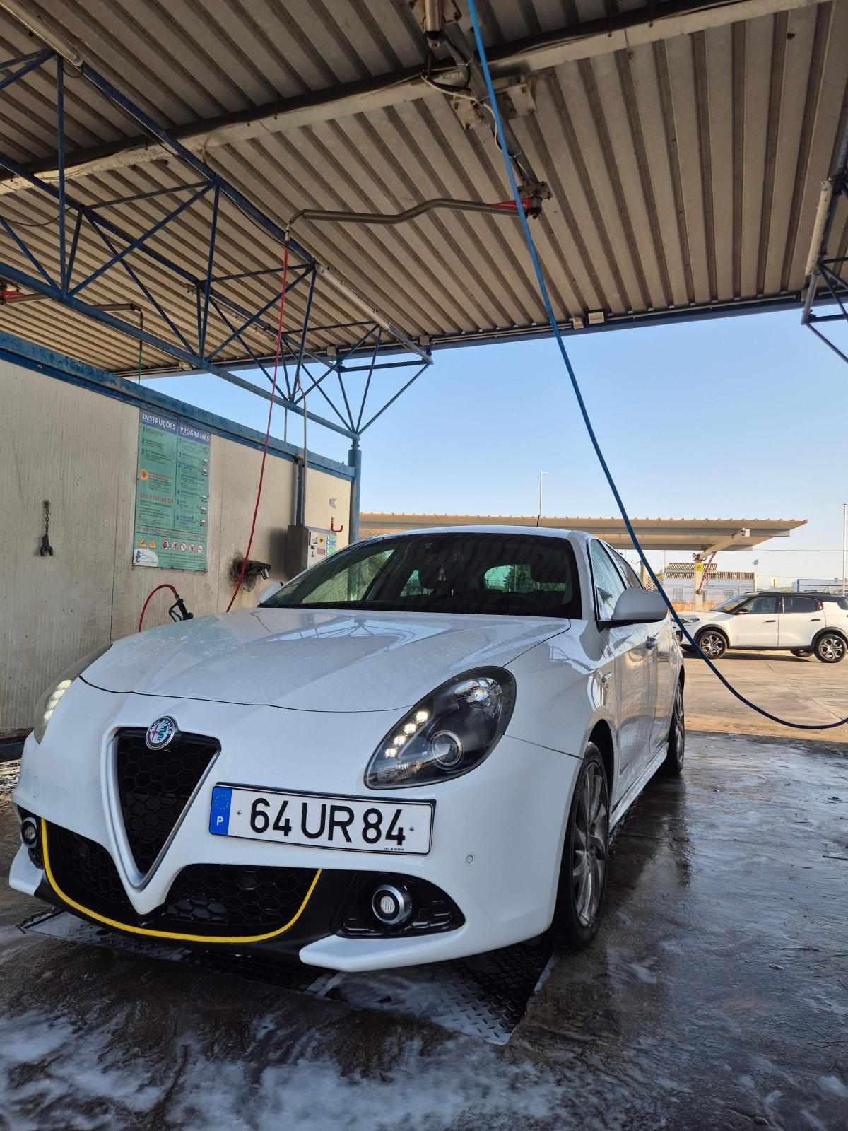 alfa-romeo-giulietta-1-6-jtdm-16v-2018-diesel-1598cc
