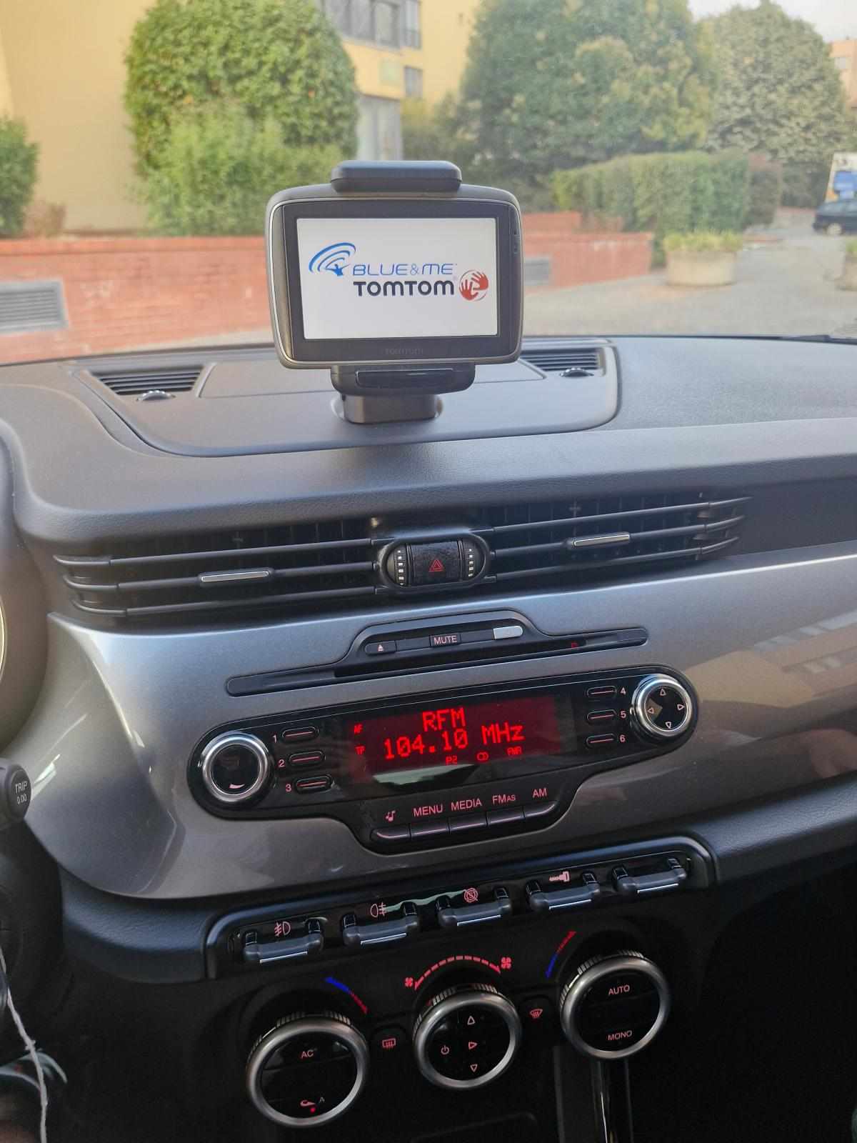 alfa-romeo-giulietta-1-6-jtdm-16v-2011-diesel-1598cc