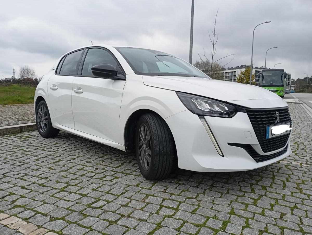 peugeot-208-1-2-puretech-2022-gasolina-1199cc