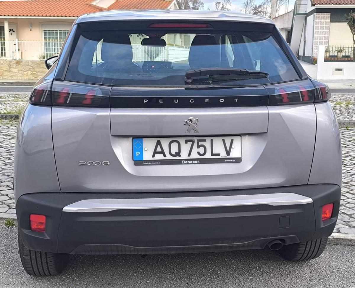 peugeot-2008-1-2-puretech-2022-gasolina-1199cc