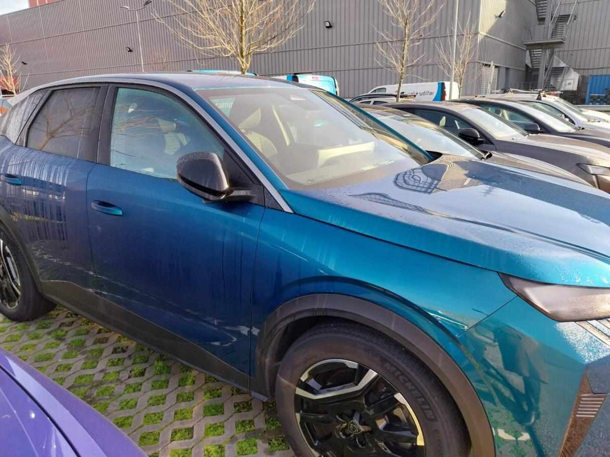 peugeot-e-3008-210-2025-eletrico