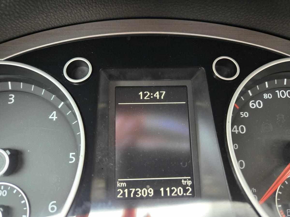 volkswagen-passat-1-6-tdi-bluemotion-2014-diesel-1598cc