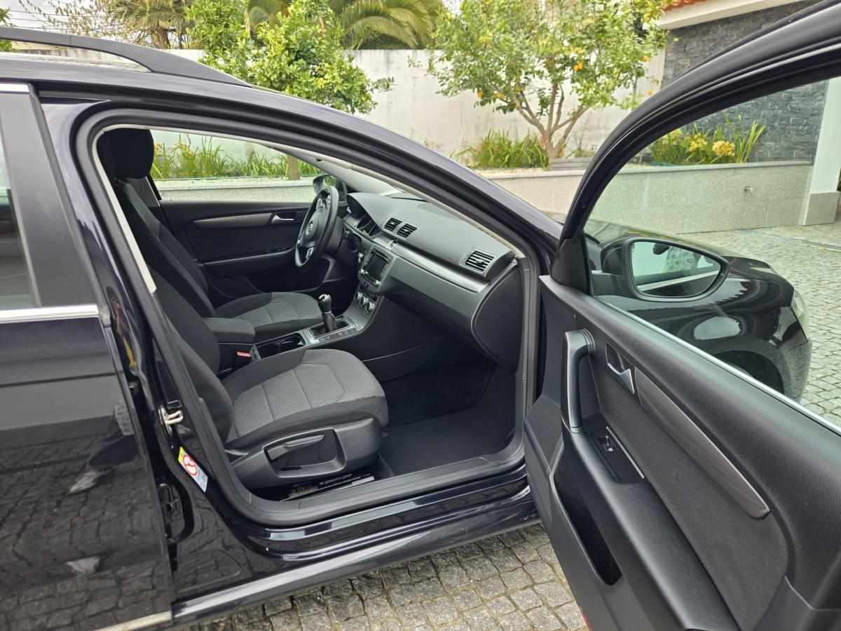 volkswagen-passat-1-6-tdi-bluemotion-2014-diesel-1598cc