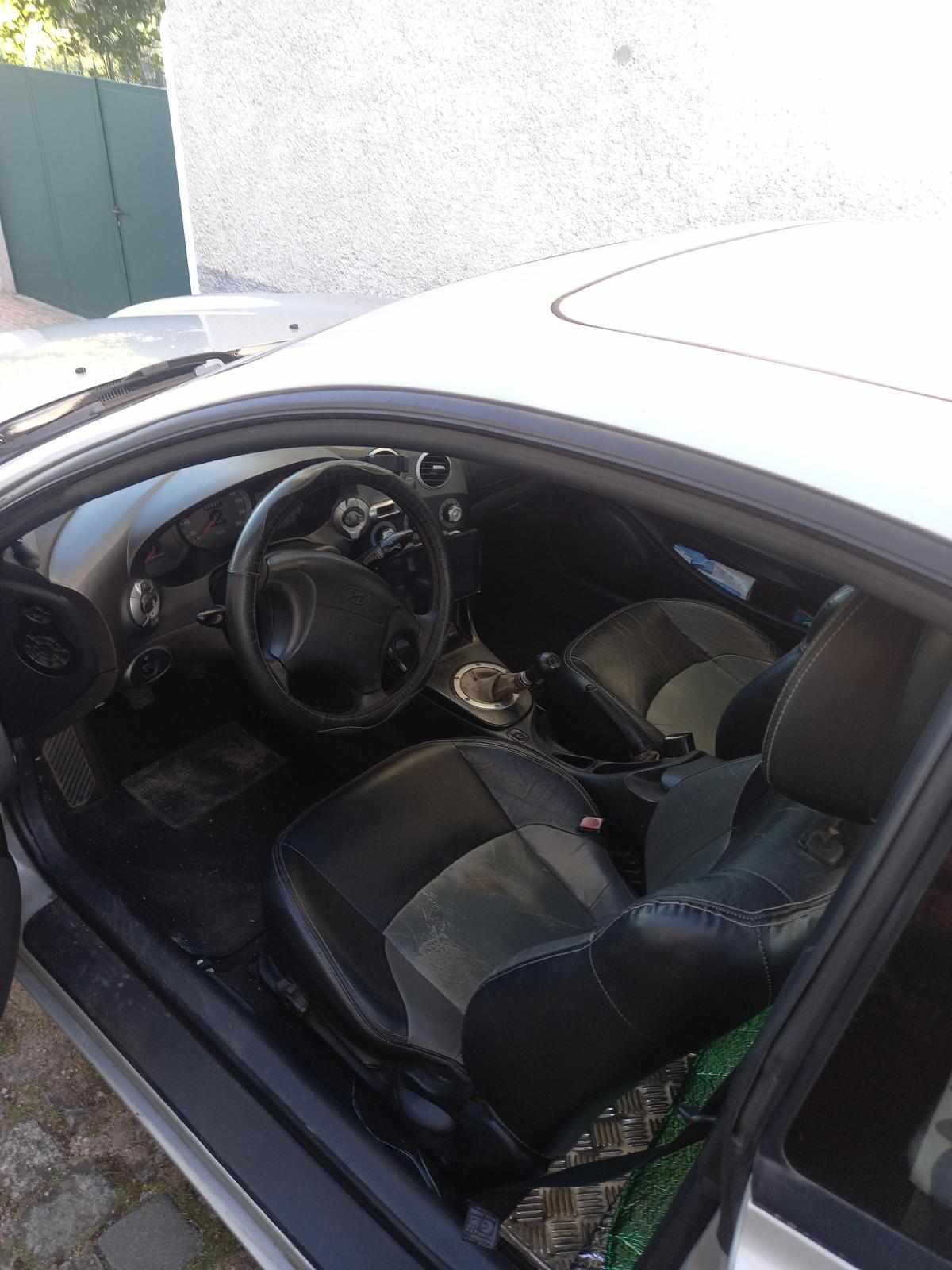 hyundai-coupe-1-6-2001-gasolina-1599cc