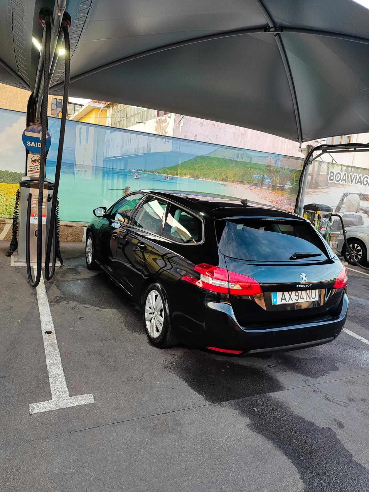 peugeot-308-sw-2019-diesel-1500cc