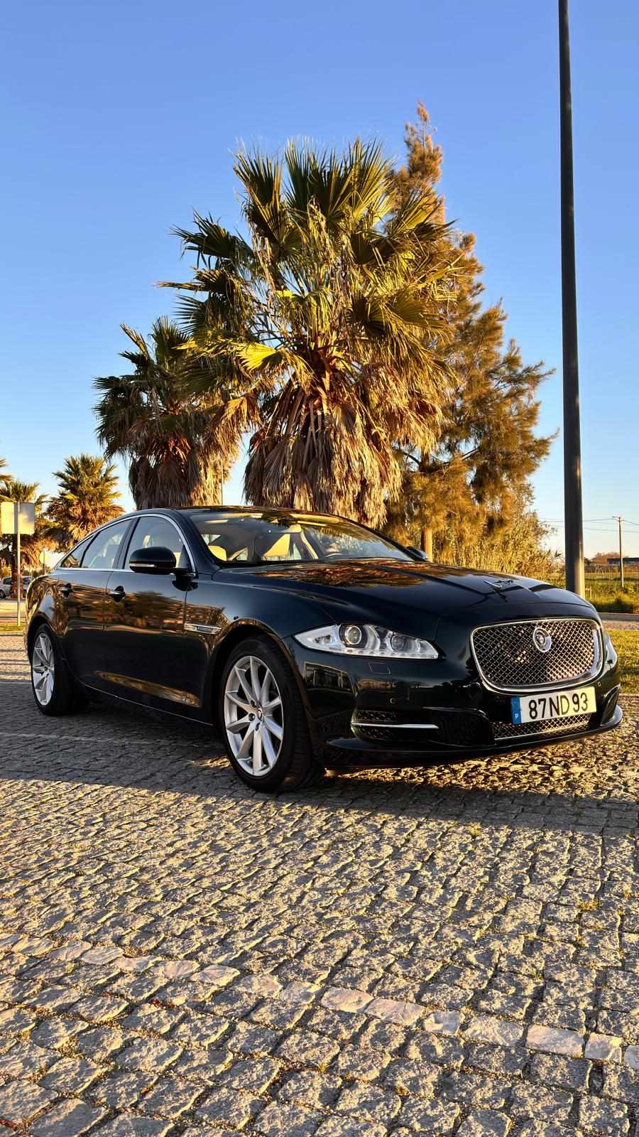 jaguar-xj-3-0-v6-lwb-2012-diesel-2993cc