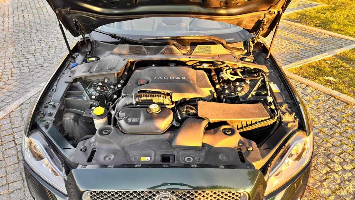 jaguar-xj-3-0-v6-lwb-2012-diesel-2993cc