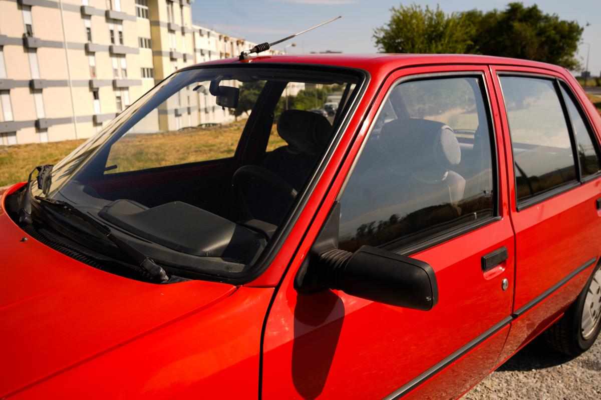 peugeot-205-1-8-1989-diesel-1769cc
