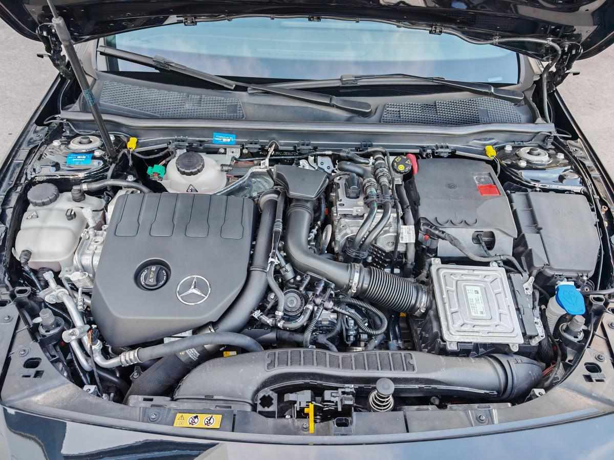 mercedes-benz-classe-a-a-250-e-2022-gasolina-1332cc
