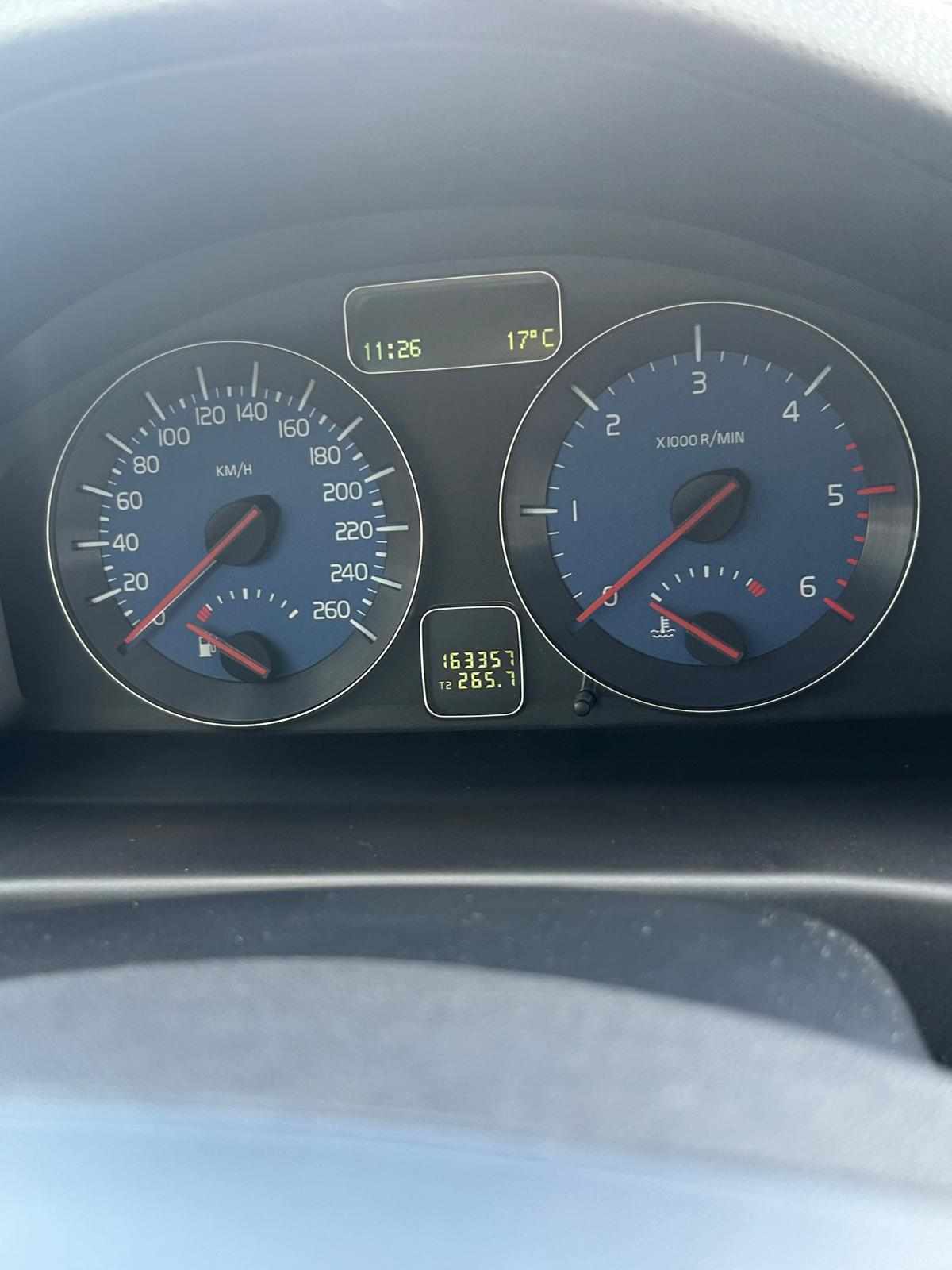 volvo-c30-1-6-d2-2010-diesel-1560cc