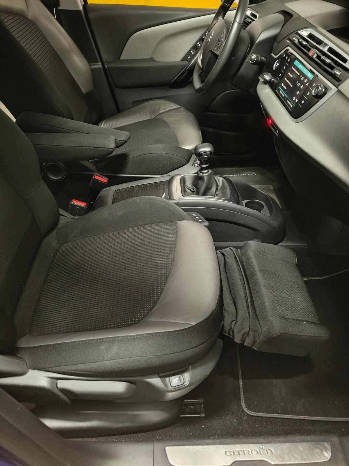 citroen-c4-picasso-1-6-bluehdi-2018-diesel-1560cc