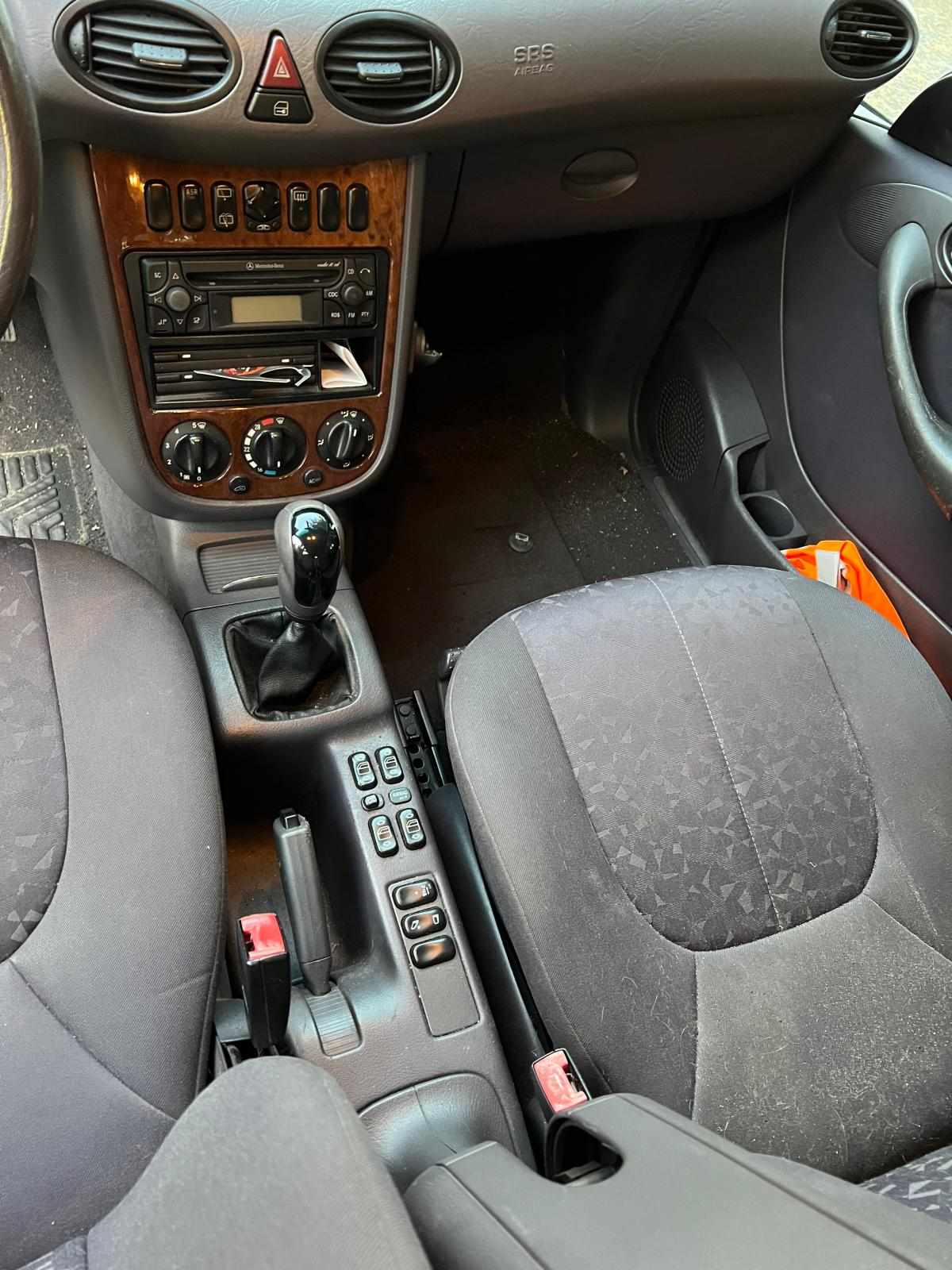 mercedes-benz-classe-a-a-140-1-4-gasolina-1397cc