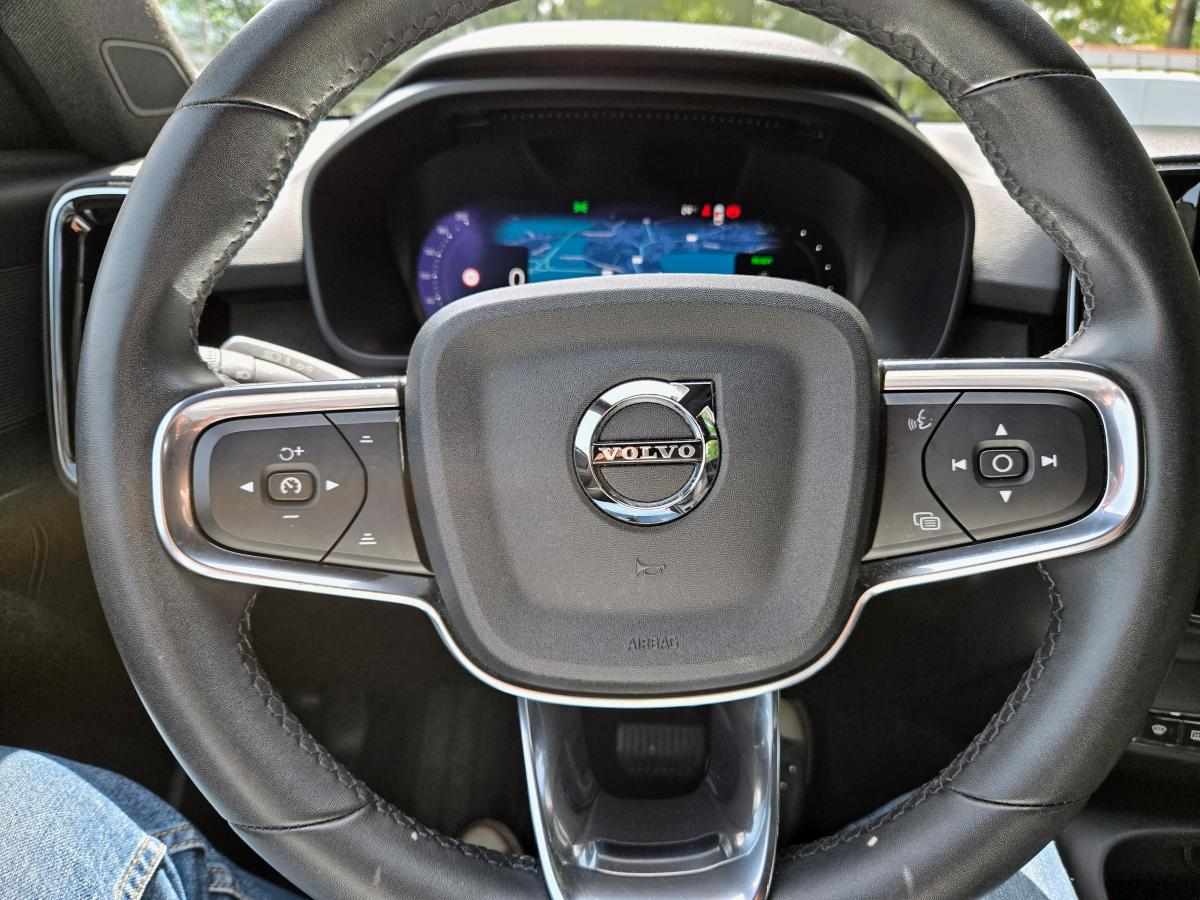 volvo-xc40-1-geracao-2023-eletrico
