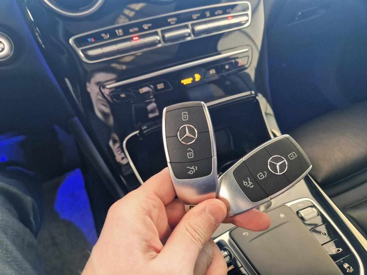 mercedes-benz-glc-300-de-4matic-2021-diesel-1950cc