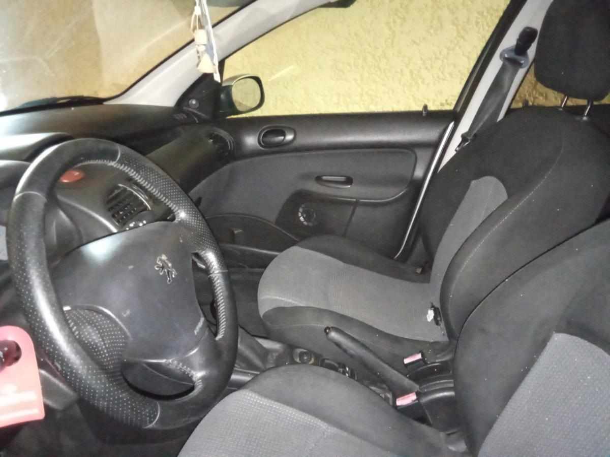 peugeot-206-1-1-2004-gasolina-1124cc