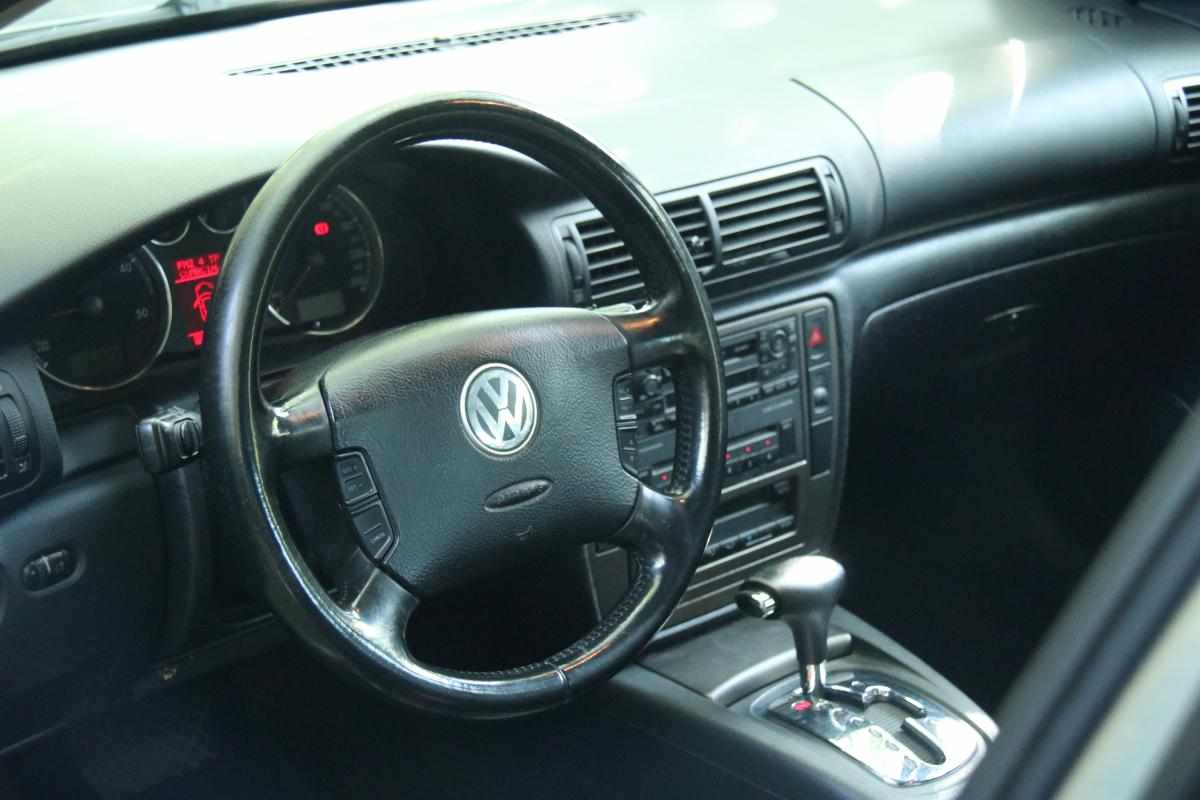 volkswagen-passat-1-9-tdi-2003-diesel-1896cc
