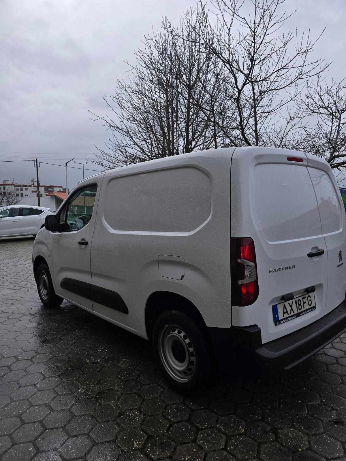 peugeot-partner-1-5-bluehdi-2023-diesel-1499cc
