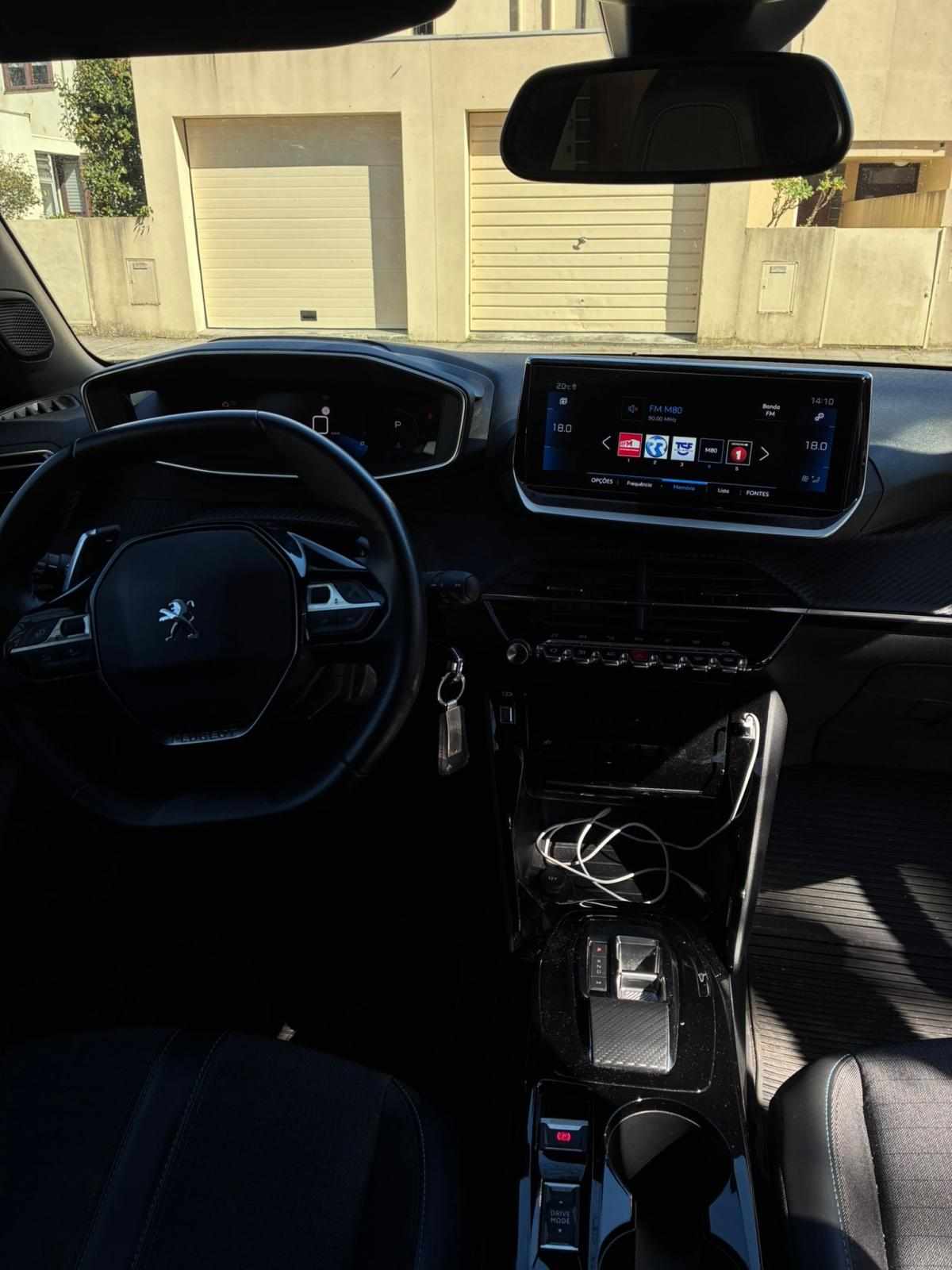 peugeot-2008-1-5-bluehdi-2023-diesel-1499cc