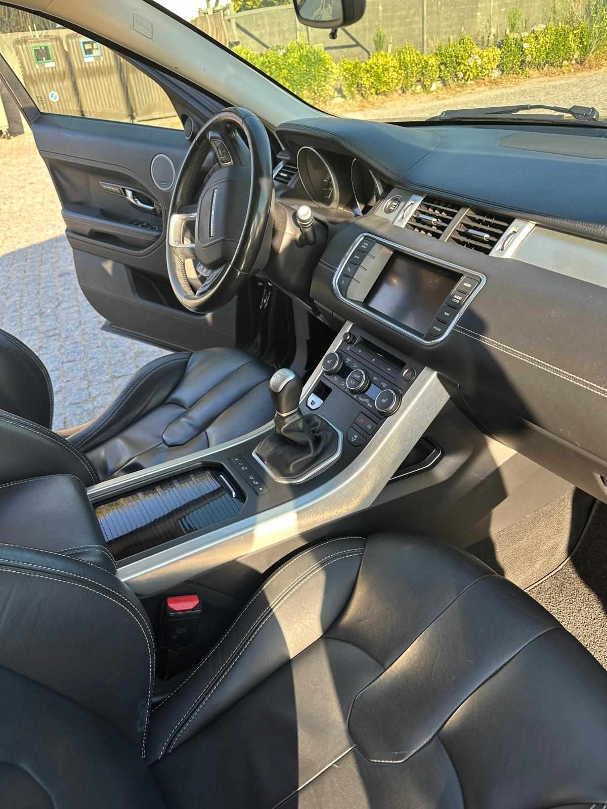 land-rover-range-rover-evoque-2-2-td4-awd-2012-diesel-2179cc