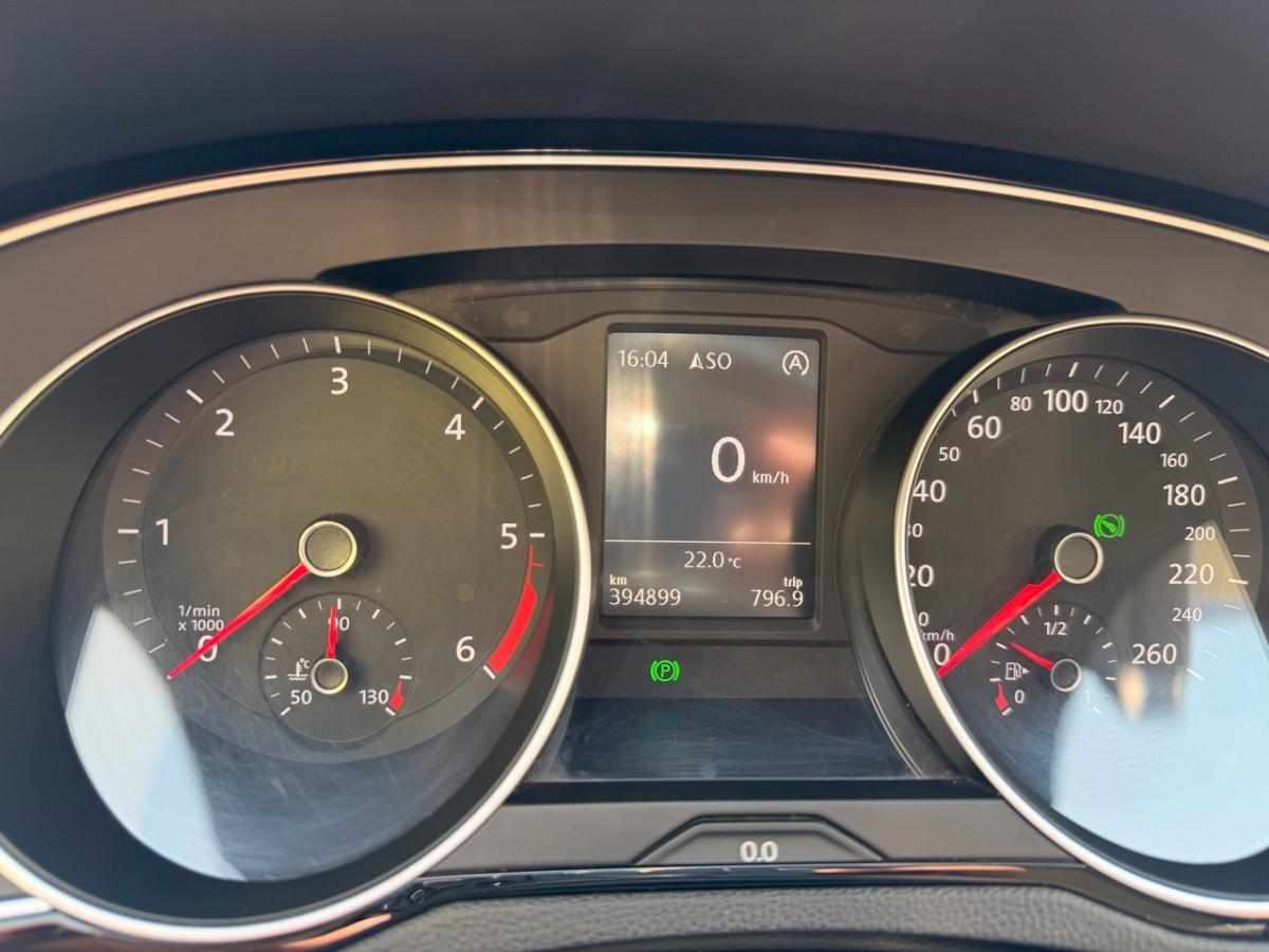 volkswagen-passat-1-6-tdi-bluemotion-2016-diesel-1598cc