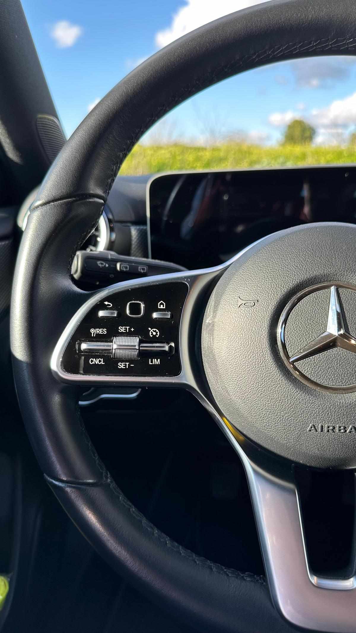 mercedes-benz-classe-a-a-160-2020-gasolina-1332cc