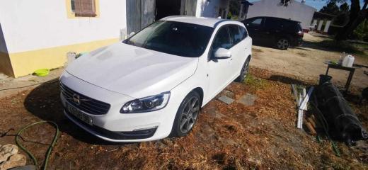 volvo-v60-2-0-d4e-2015-diesel-1969cc