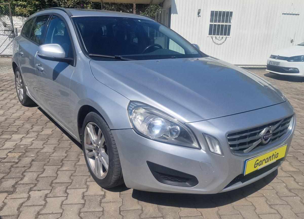 volvo-v60-1-6-drive-2011-diesel-1560cc