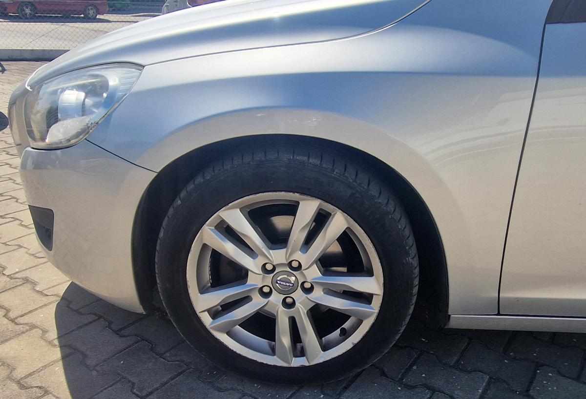 volvo-v60-1-6-drive-2011-diesel-1560cc